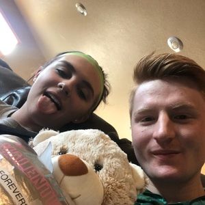 Meet your Posher, Isabel